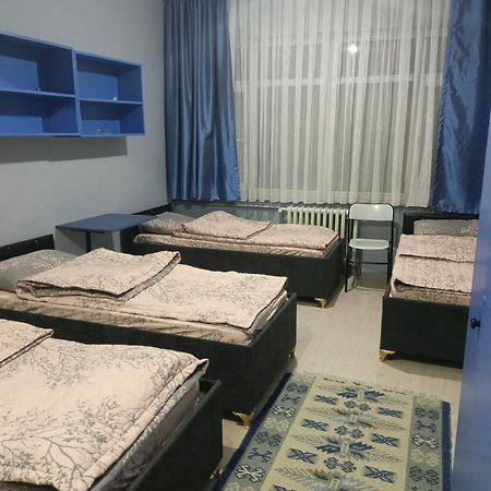 Zafer Hostel Konya Bagian luar foto