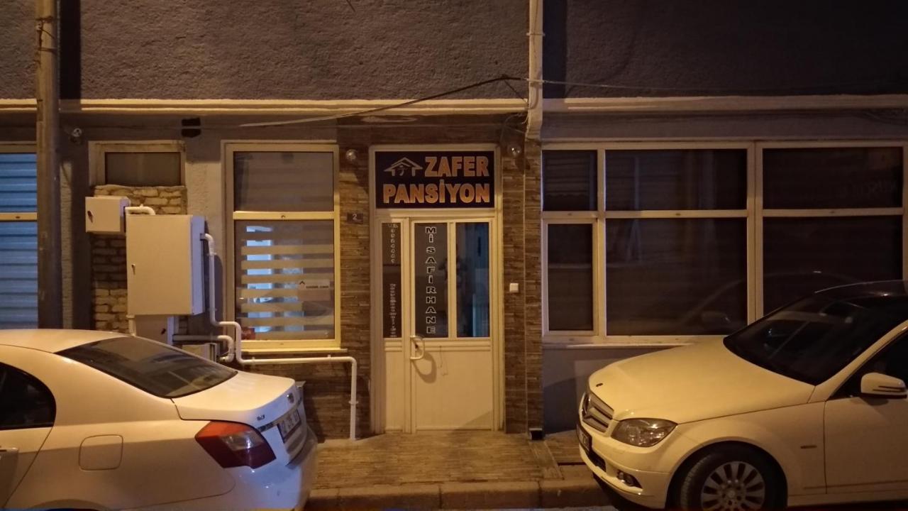 Zafer Hostel Konya Bagian luar foto